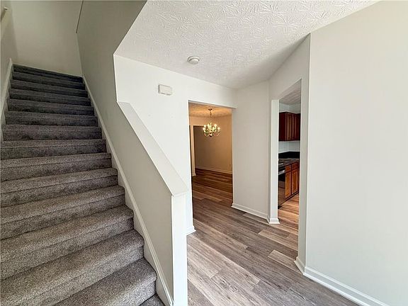 2nd image of 3516 Waldrop Trl