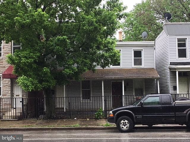 2nd image of 3009 Frederick Ave