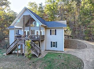 140 Grouse Ln, Warne, NC 28909