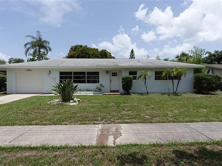 5 S Hercules Ave — Photo 3