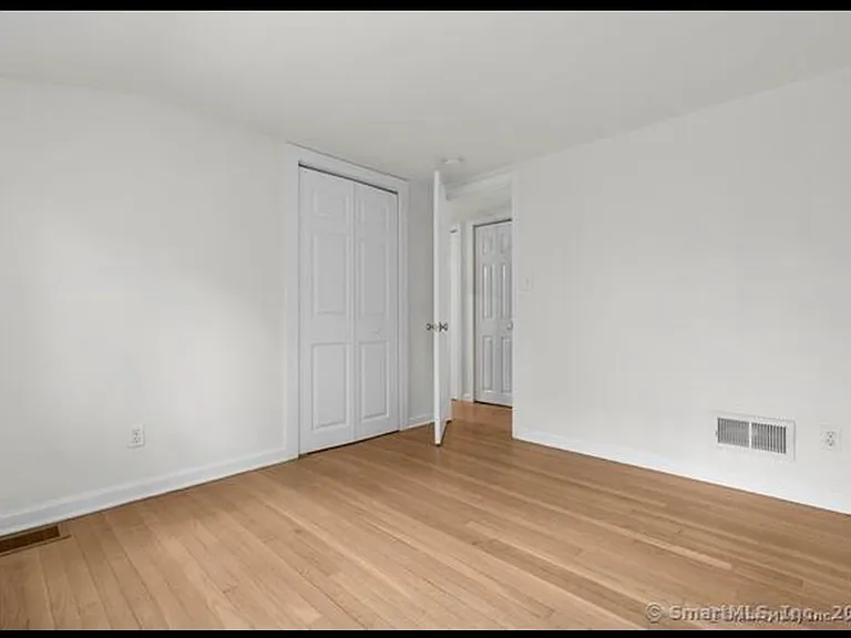 89 Book Hill Rd — Photo 16