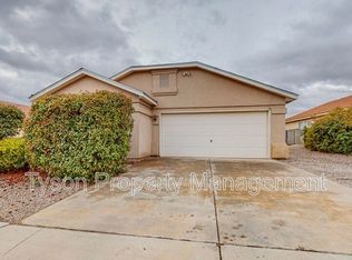 5768 Carmen Rd NW, Albuquerque, NM 87114
