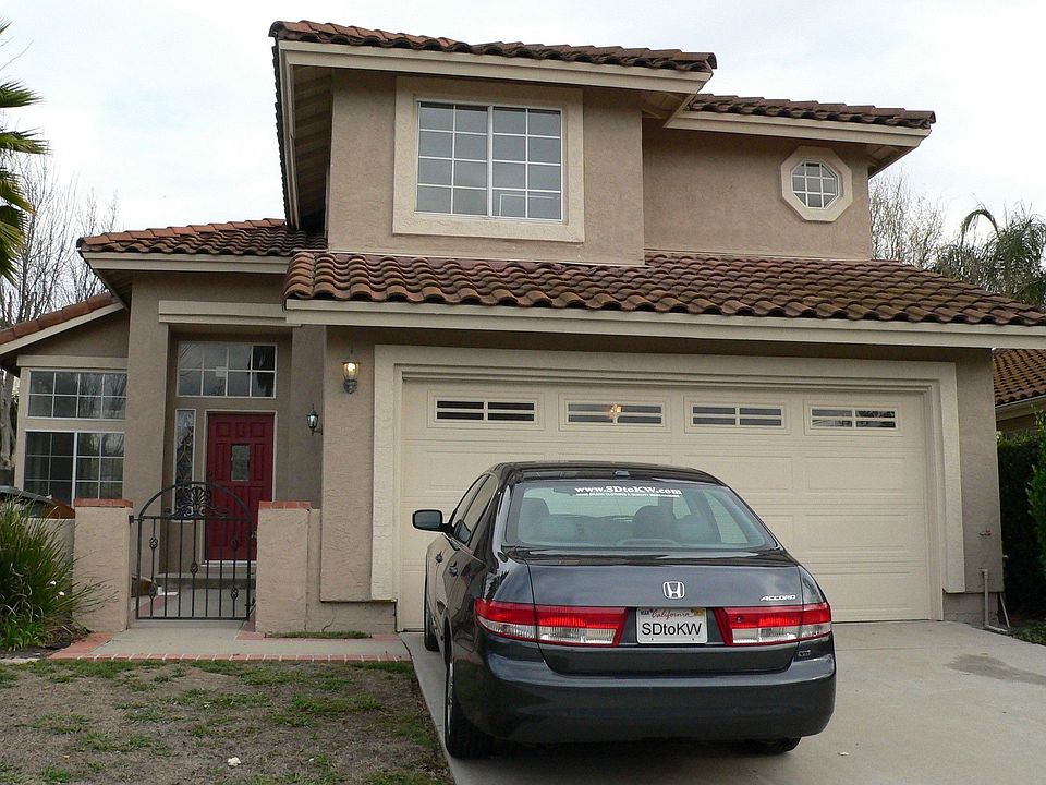 1st image of 581 Shadywood Dr