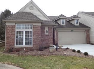 728 E Moss Creek Cir, Bloomington, IN