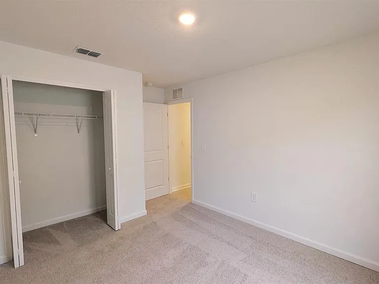 2838 Pennachio Dr — Photo 22