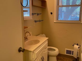 4929 35th Ave, Kenosha, WI 53144