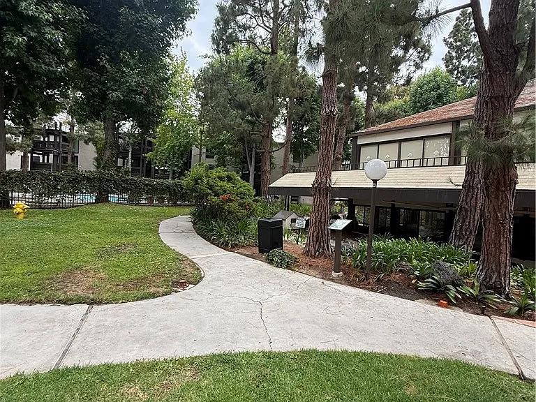 7740 Redlands St #G3091 — Photo 31