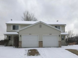 1211 Eagles Point Ct, East Lansing, MI