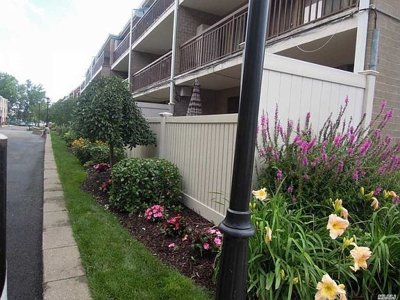 3rd image of 25-52 120th St #3