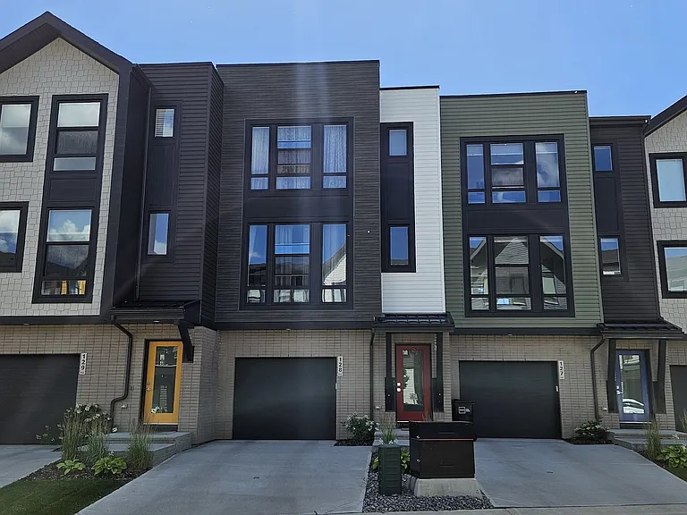 1304 Rutherford Rd SW #128 — Photo 1
