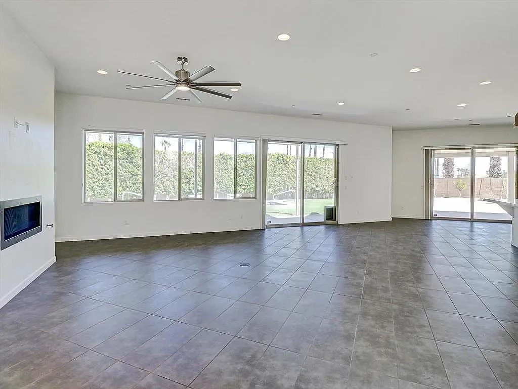 1702 Sienna Ct — Photo 4