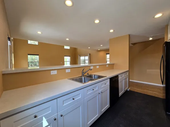 2180 W Alameda St APT 14, Santa Fe, NM 87507