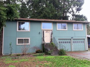 11630 S Finnegans Way, Oregon City, OR 97045