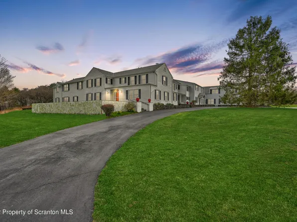 642 Lily Lake Rd, Waverly, PA 18471