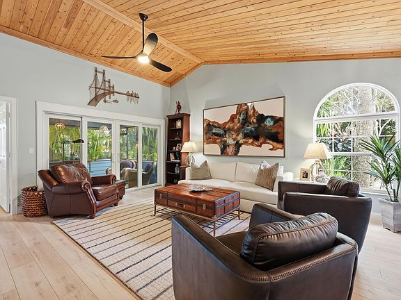 4th image of 114 Ocean Dunes Circle