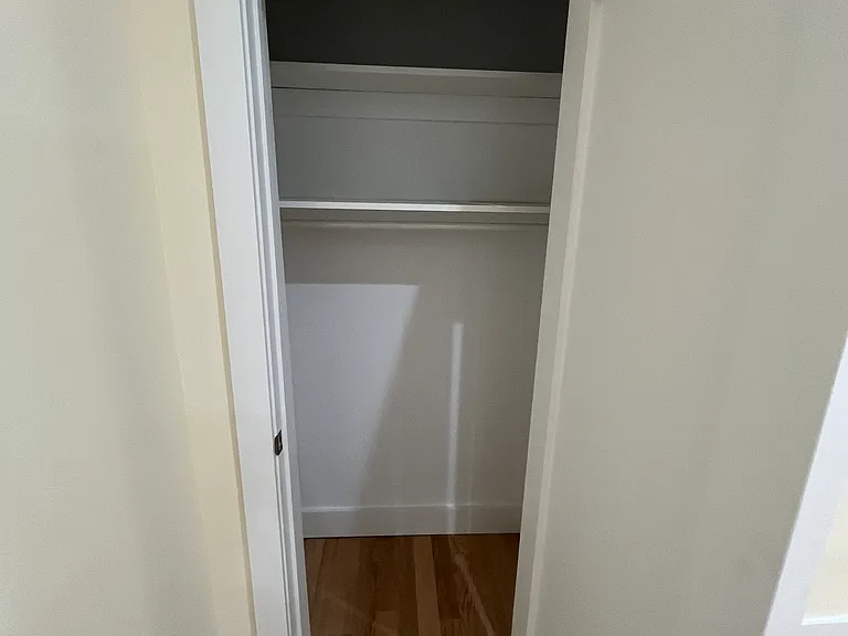 276 Riverside Dr #2F — Photo 7