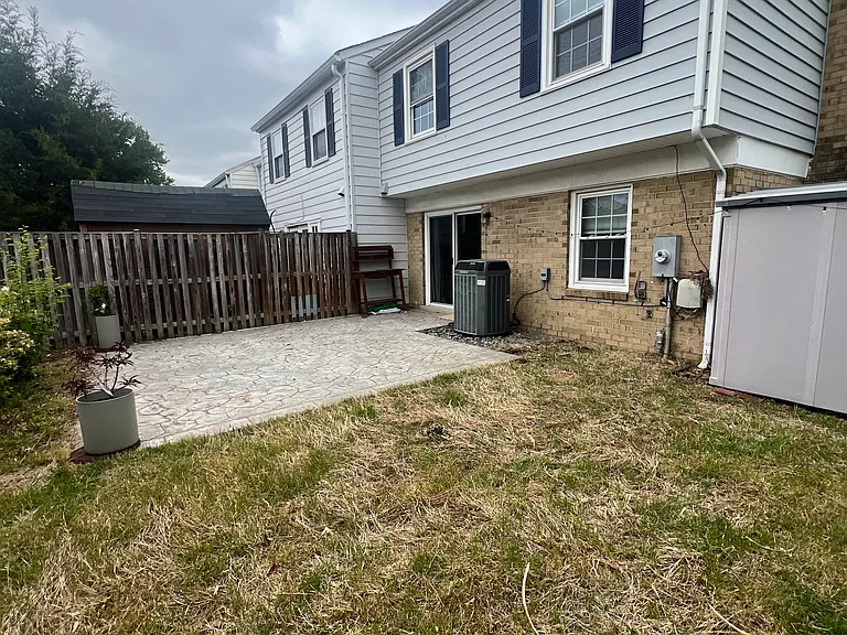 6620 Forbush Ct — Photo 18