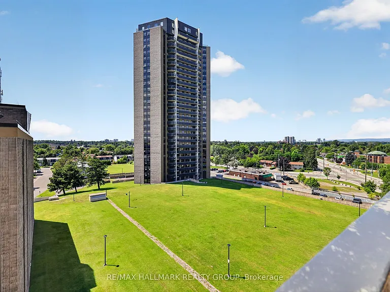 1380 Prince Of Wales Dr #703 — Photo 32