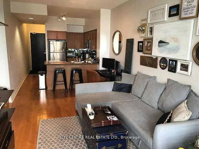388 Prince Of Wales Dr #1907 — Photo 3