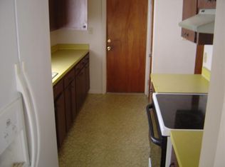 6 Spring Lake Way, Ocala, FL 34472