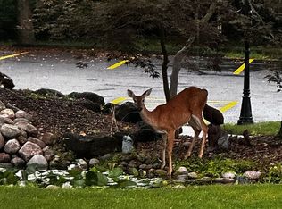 3900 N Stable Ct APT 107, Peoria, IL 61614