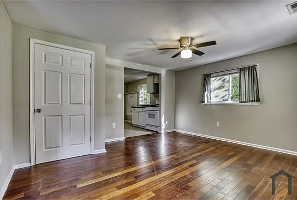8011 Oakleigh Rd — Photo 11