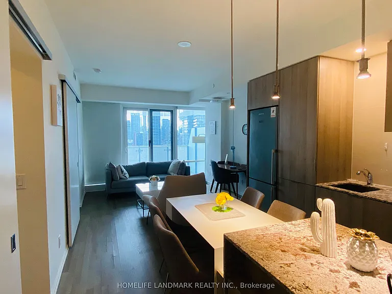 1 Bloor St E #1905 — Photo 6