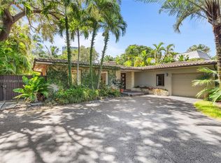 Bay Point, Miami, FL 33137