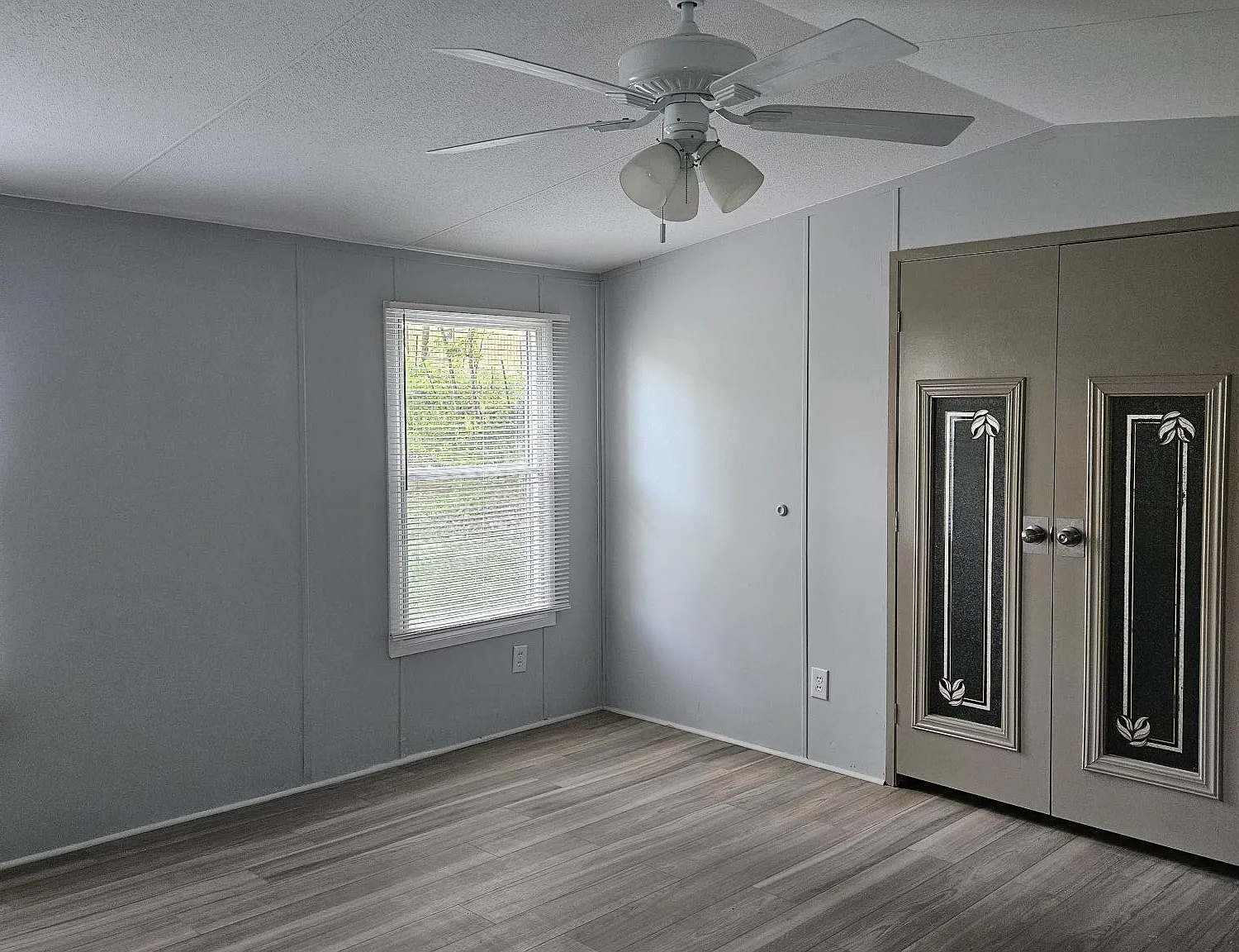 3 bed, 1280 sqft, $1,200 — Photo 3