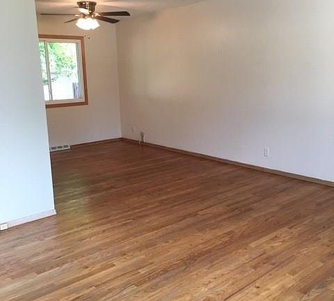 4th image of 11380 Gross Dr