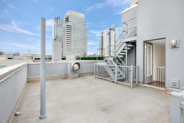 Rented by Carnegie Management Inc | media 3