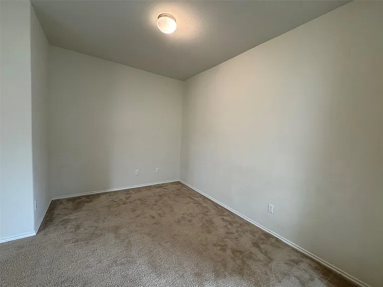 250 Zuma Dr — Photo 14