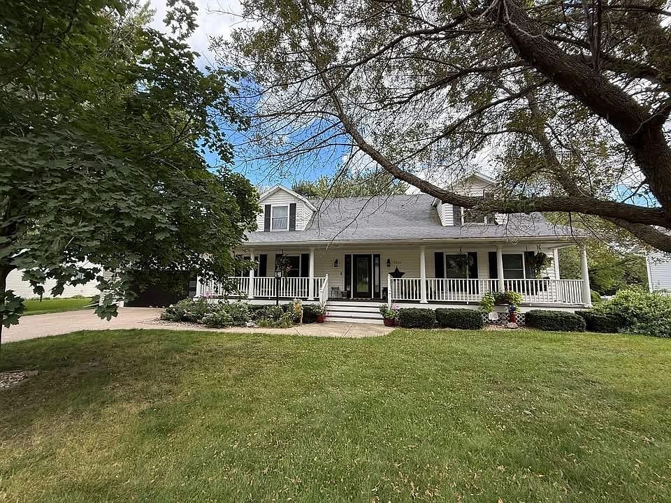 1st image of 3815 Cedar Creek Ct