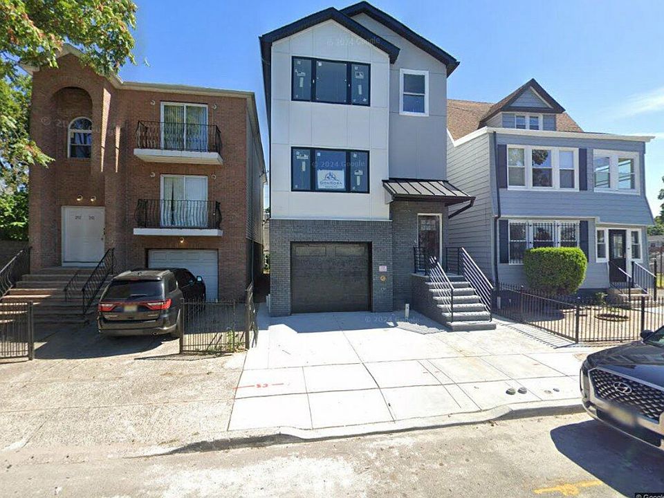 House in the middle.