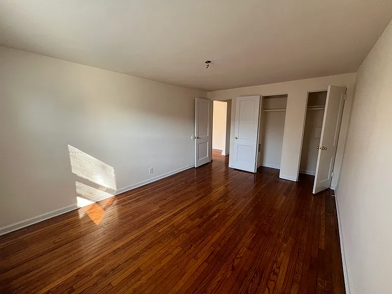 2 Bryan Ct #2 — Photo 6