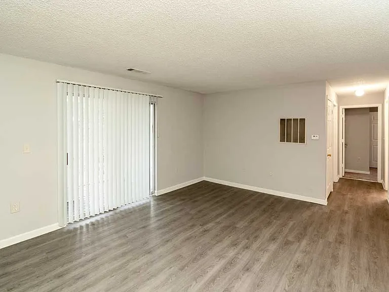 205 Kent Lake Dr — Photo 52