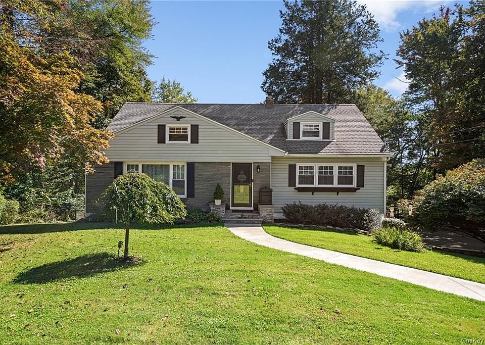 104 Hy Vue Court, Newburgh, NY 12550 Zillow