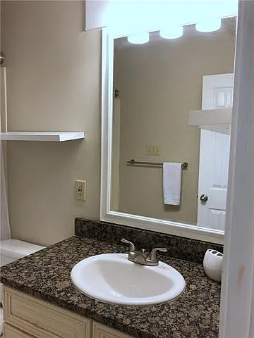 420 Metairie Hammond Hwy #121 — Photo 9