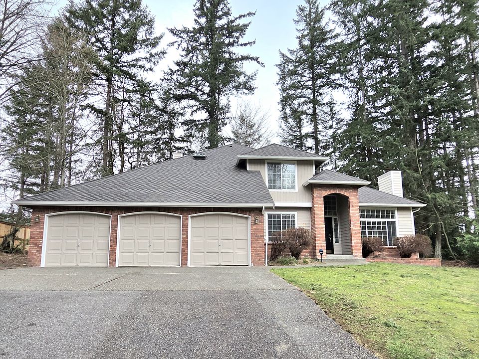 1st image of 718 234th Ave SE