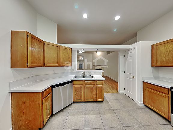 4th image of 4539 E Antler Hill Dr