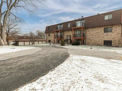 5102 25th Avenue Ct APT 102, Moline, IL, 61265