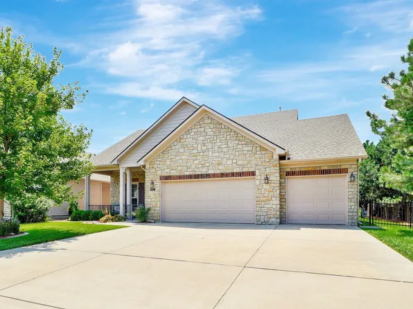 9733 W Village Pl, Maize, KS 67101