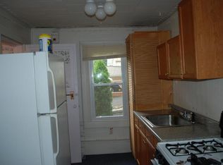 9 Henry St, Lake Hopatcong, NJ 07849