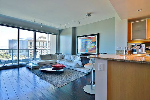 4th image of 322 Karen Ave Unit 1204