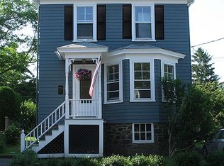 33 Pond St, Marblehead, MA 01945