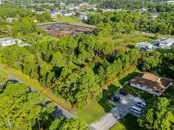 1843 Agora Cir SE, Palm Bay, FL 32909