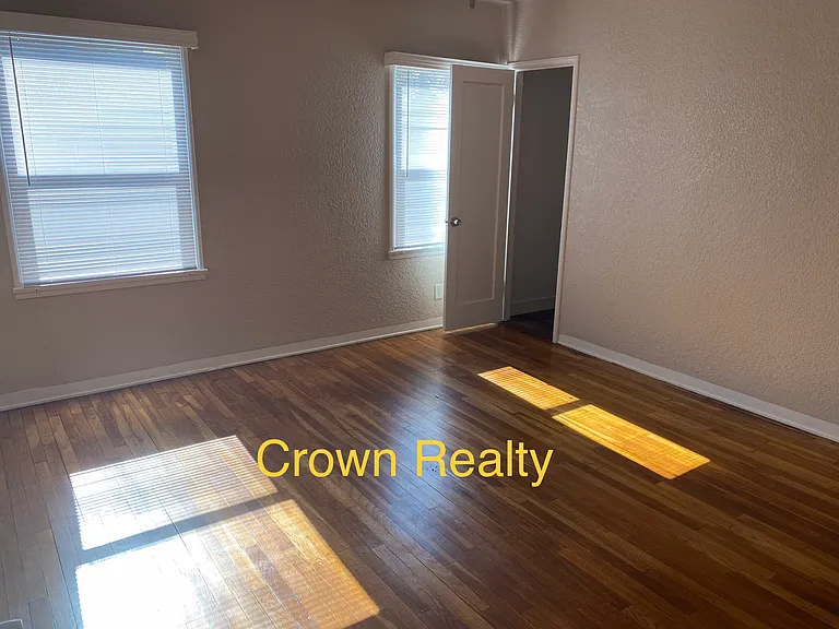 950 Windsor Dr — Photo 26