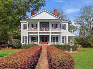 8075 Lakeview Rd, Statesboro, GA 30461