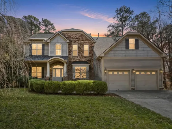 8228 Clarks Branch Dr, Raleigh, NC 27613