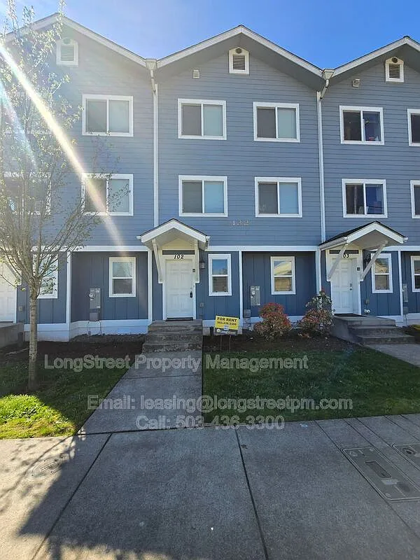 5 bed, 5.0 bath, 1819 sqft, $3,495 — Photo 1